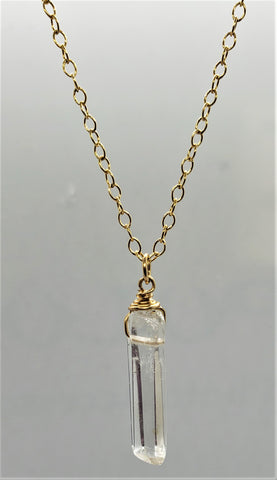 chain-pendant-healing-crystal-quartz