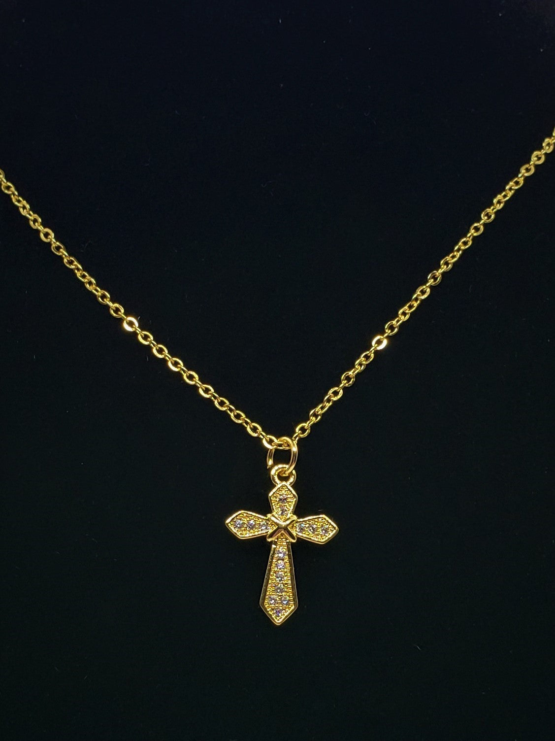 gold-crystal-religious-jewelry